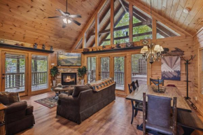 The Adventure Lodge Located in Black Bear Falls Resort with 3 King Suites!